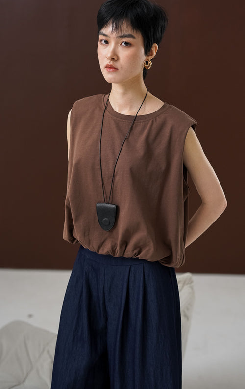 Lia Top Brown