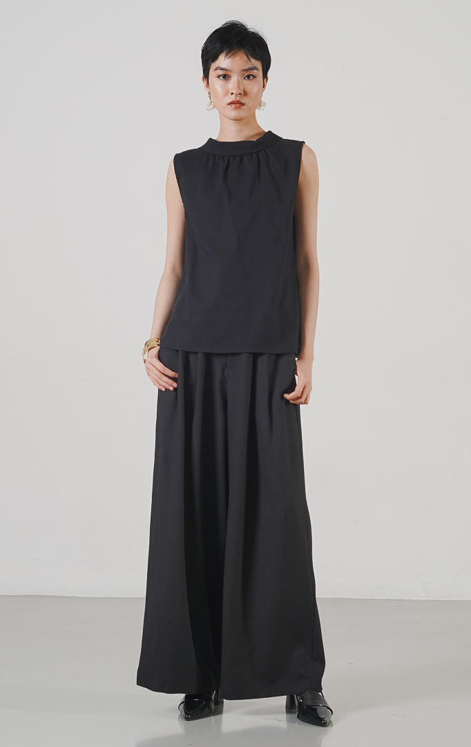 Leona Top Black