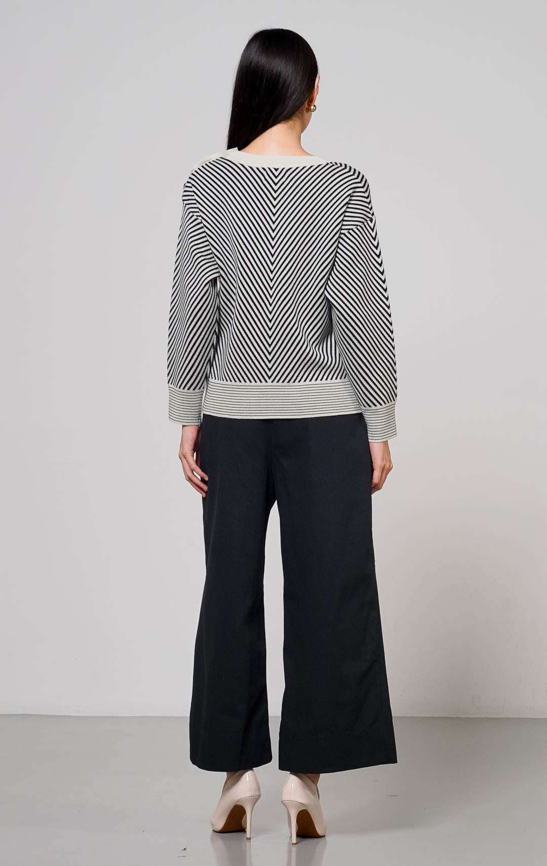 Astara Sweater Black