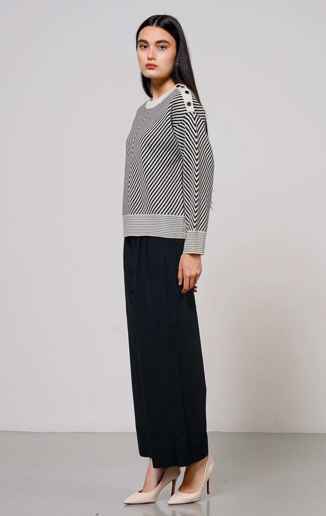 Astara Sweater Black