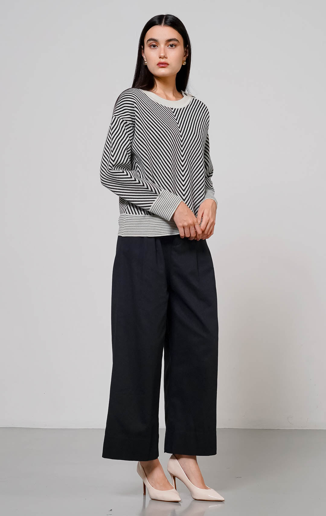 Astara Sweater Black