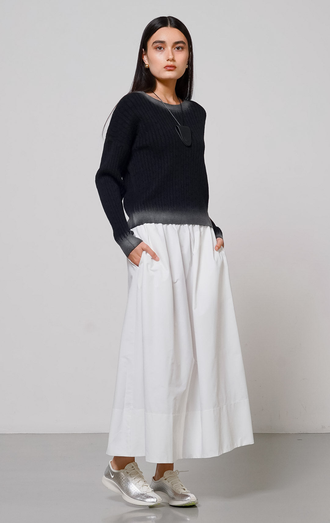 Scout Sweater Black