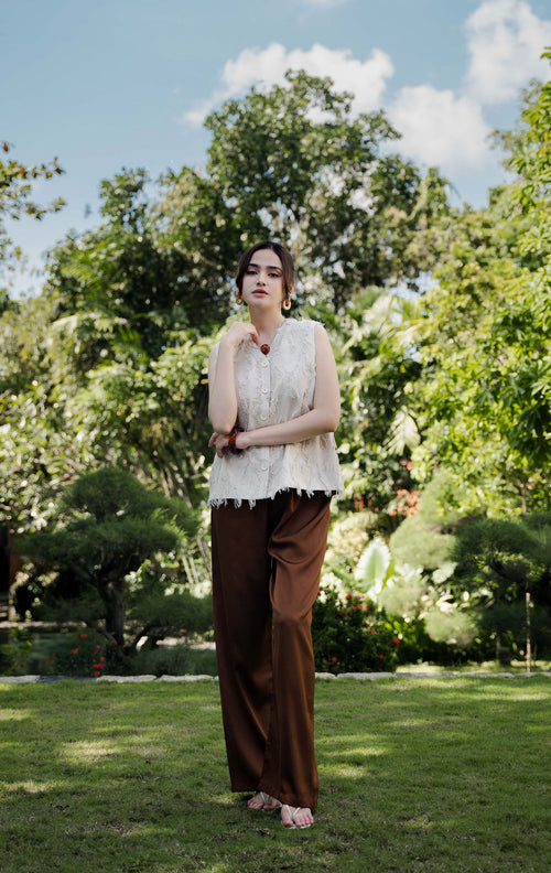 SH Olivia Top Ivory