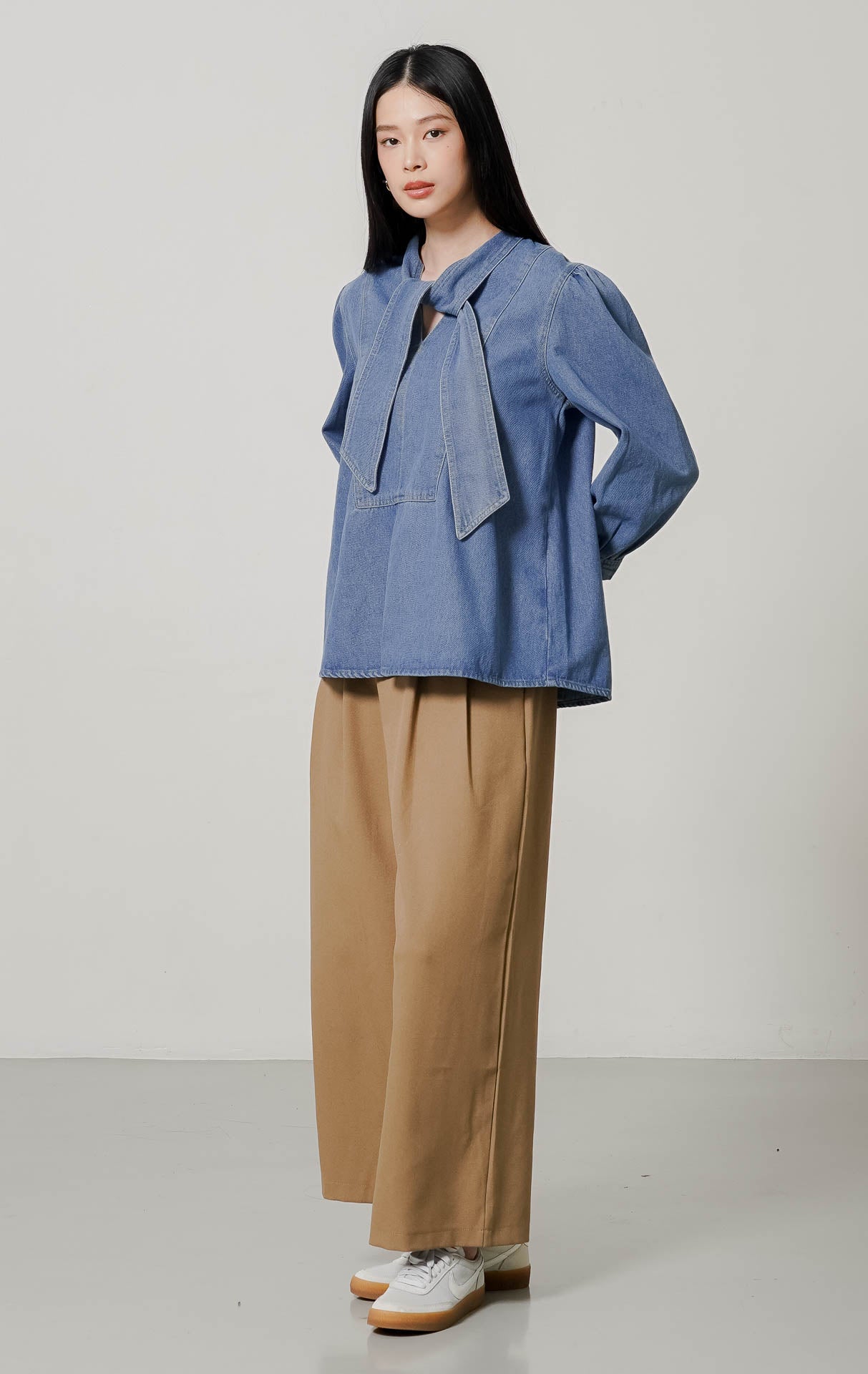 Pitaloka Top Denim