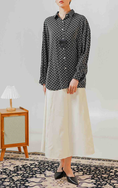 Versa Top Black