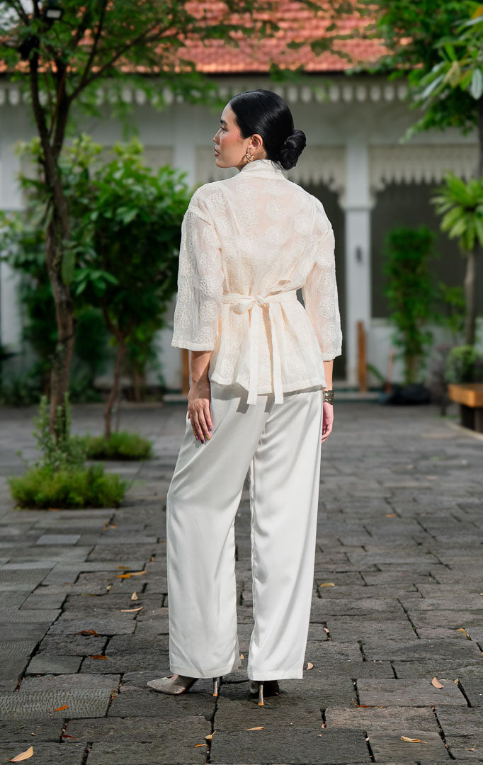 EID Aliyah Top Ivory