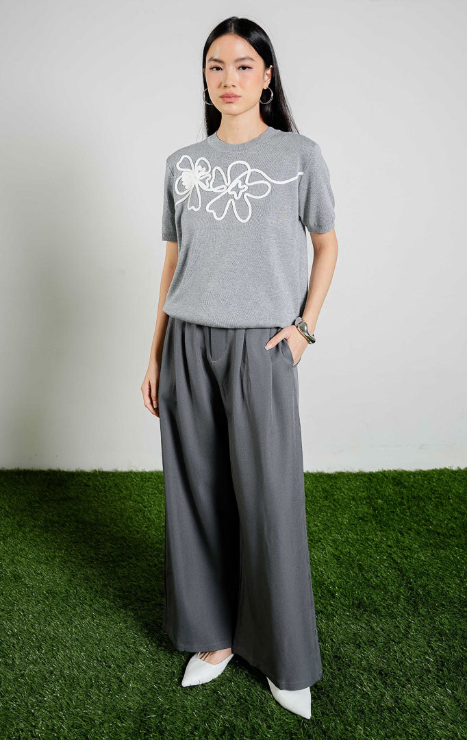 Nadeleine Top Grey
