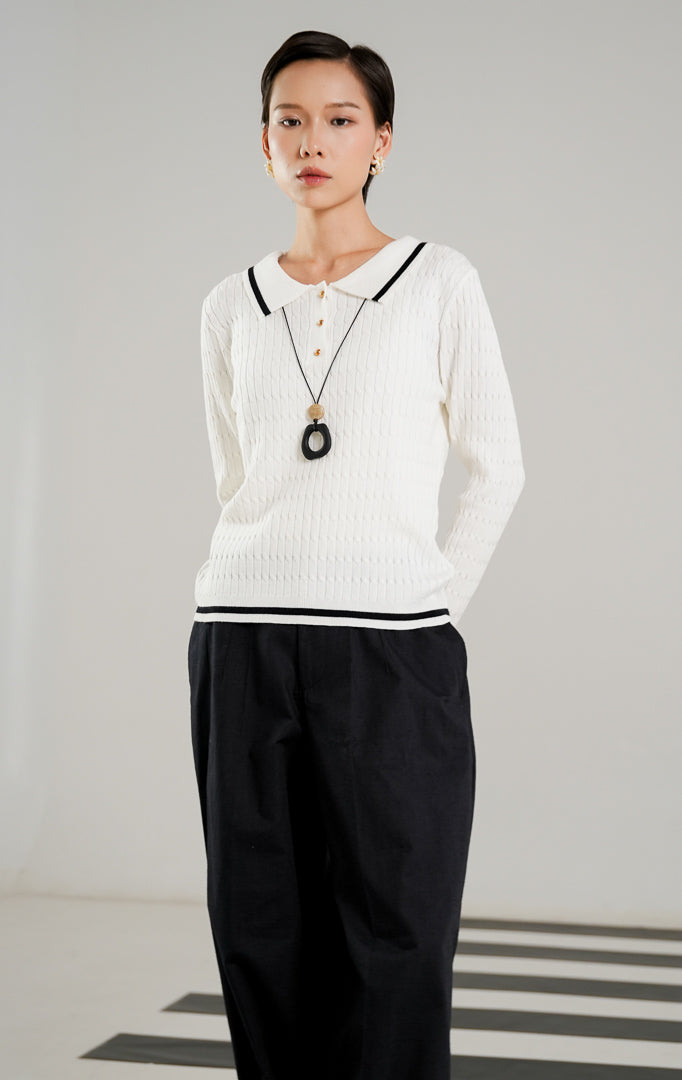 Isyana Sweater White