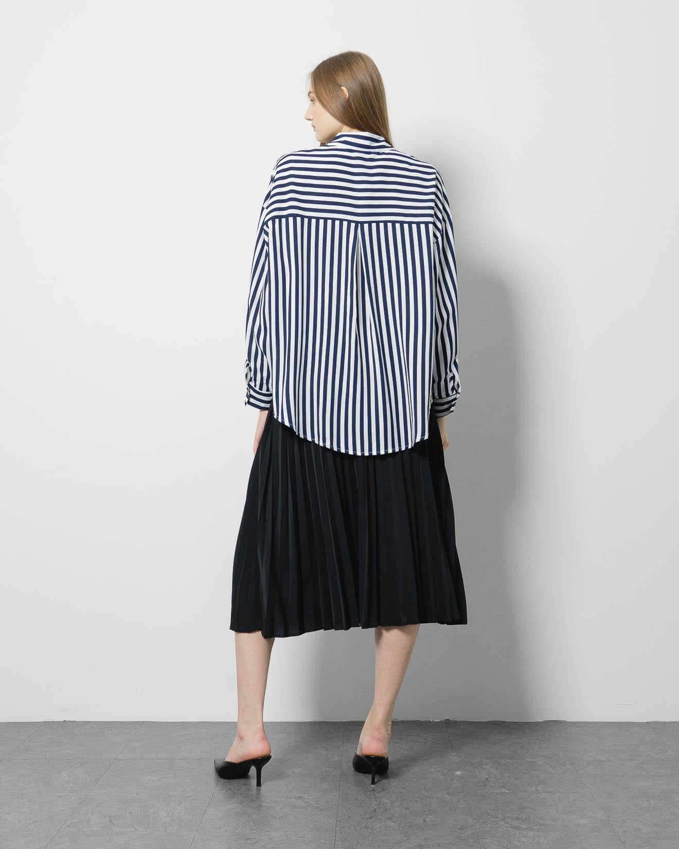 Sully Oversized Navy Stripe Shirt- 186409