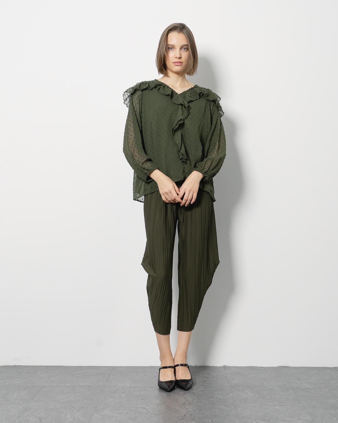 Linda Army Dot Textured Blouse – 186983