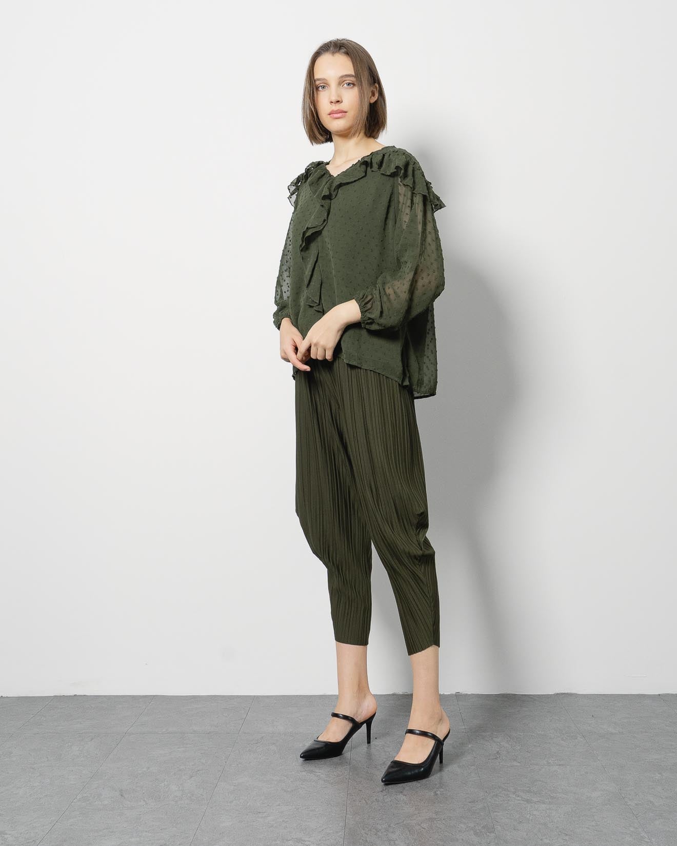 Linda Army Dot Textured Blouse – 186983