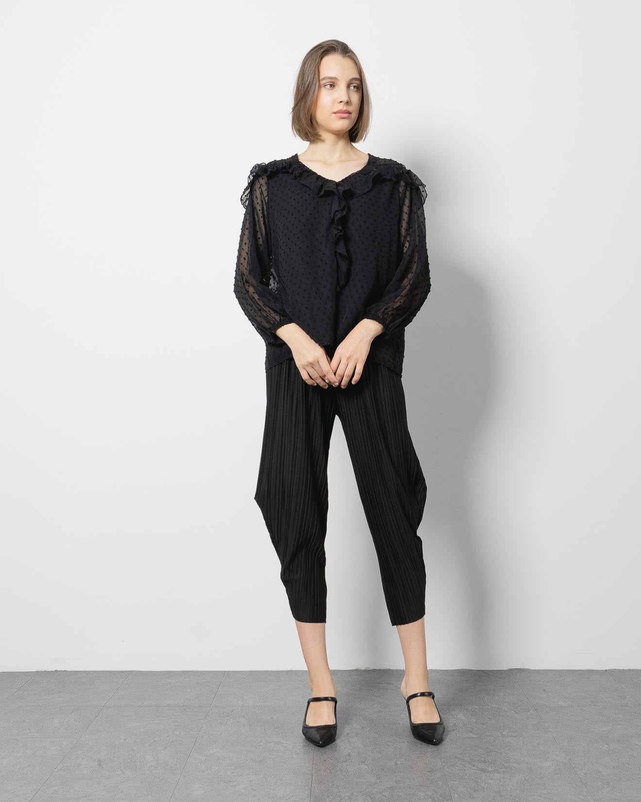 Linda Black Dot Textured Blouse – 186984