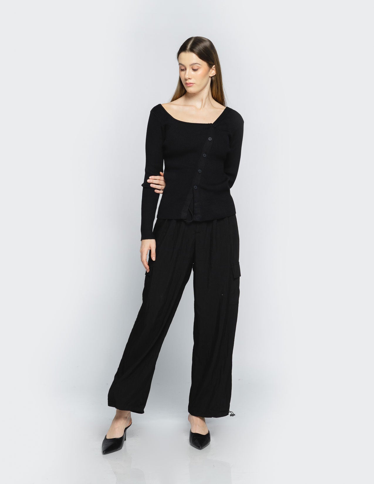 Hailey Assymetrical Knit Black Top - 187345