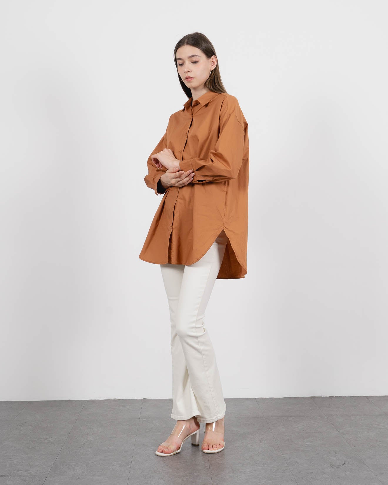 Irish Oversized Brown Shirt – Kemeja Wanita 187361