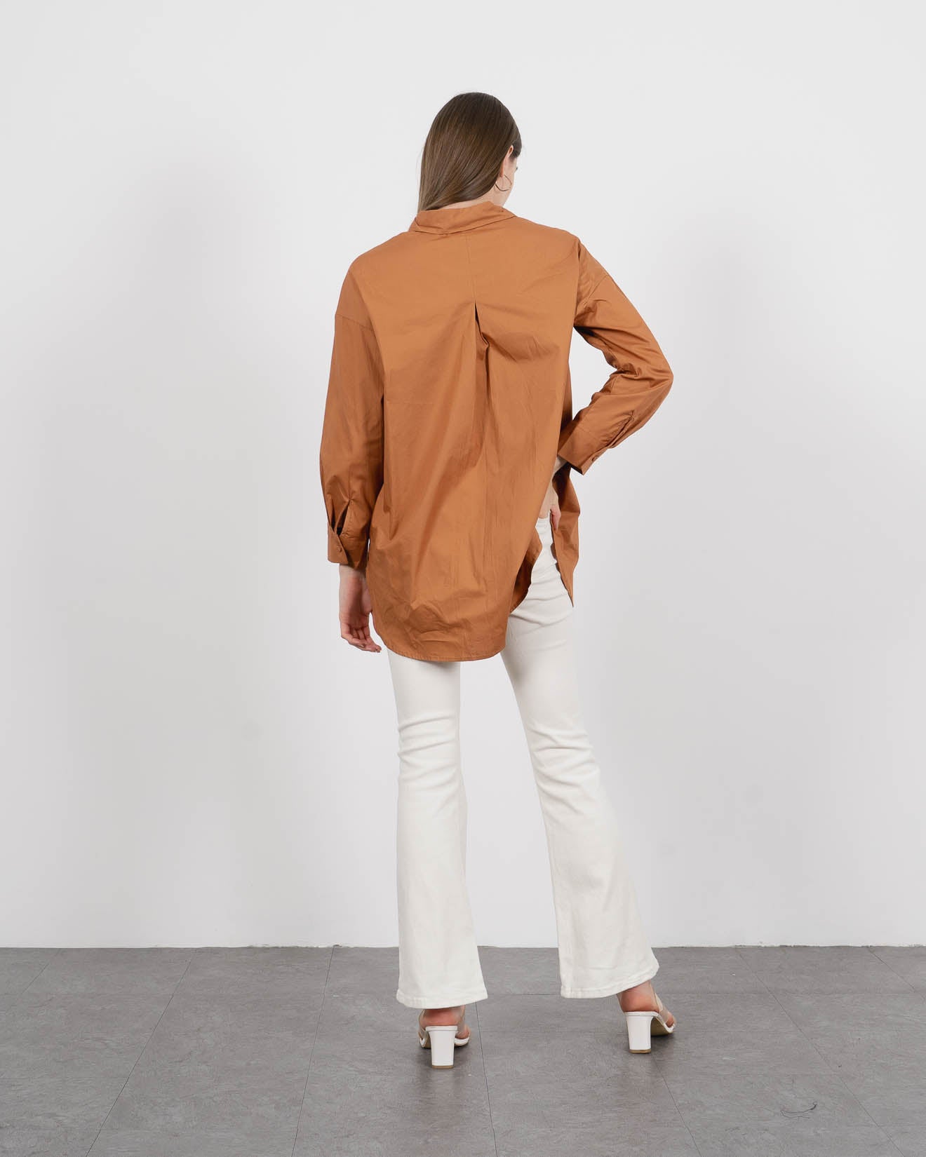 Irish Oversized Brown Shirt – Kemeja Wanita 187361