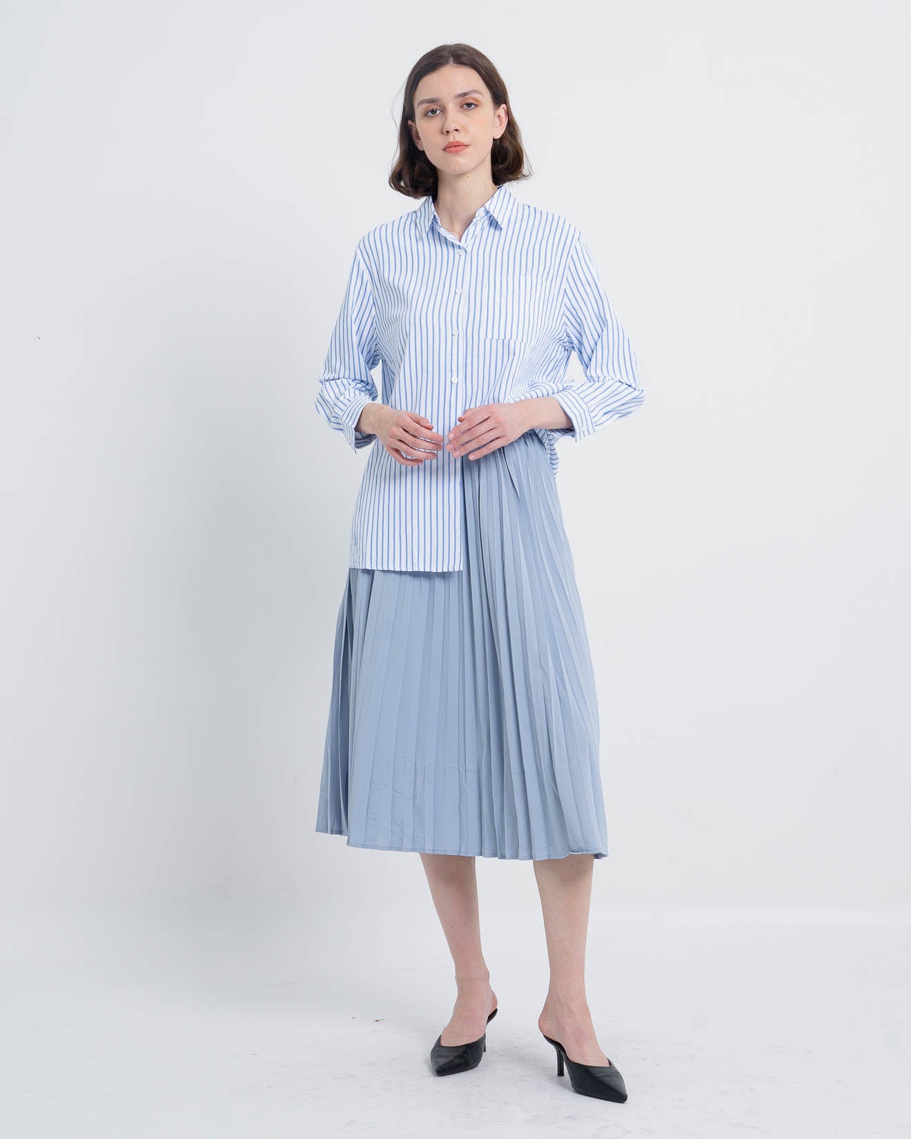 Michelle Oversized Stripped Blue Shirt – Kemeja Wanita - 188621