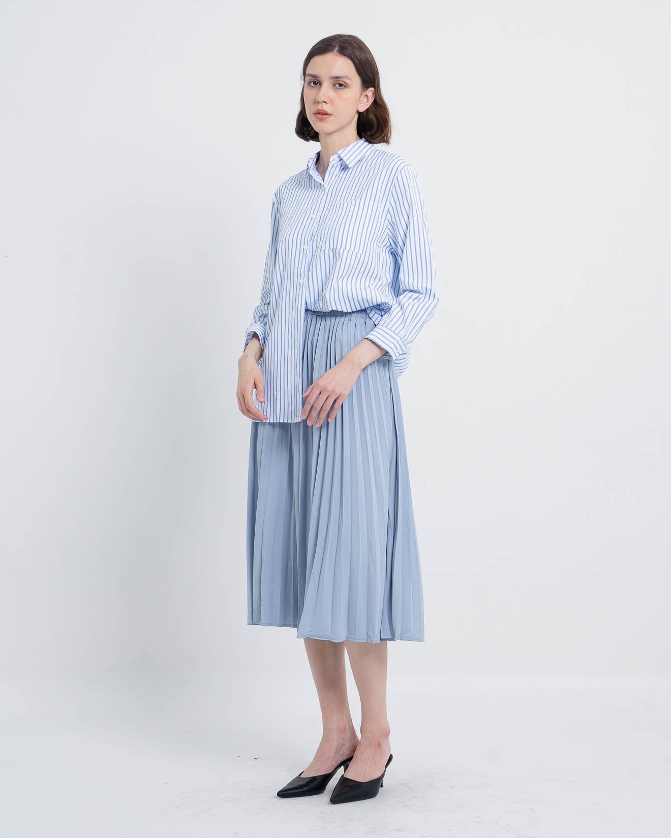 Michelle Oversized Stripped Blue Shirt – Kemeja Wanita - 188621