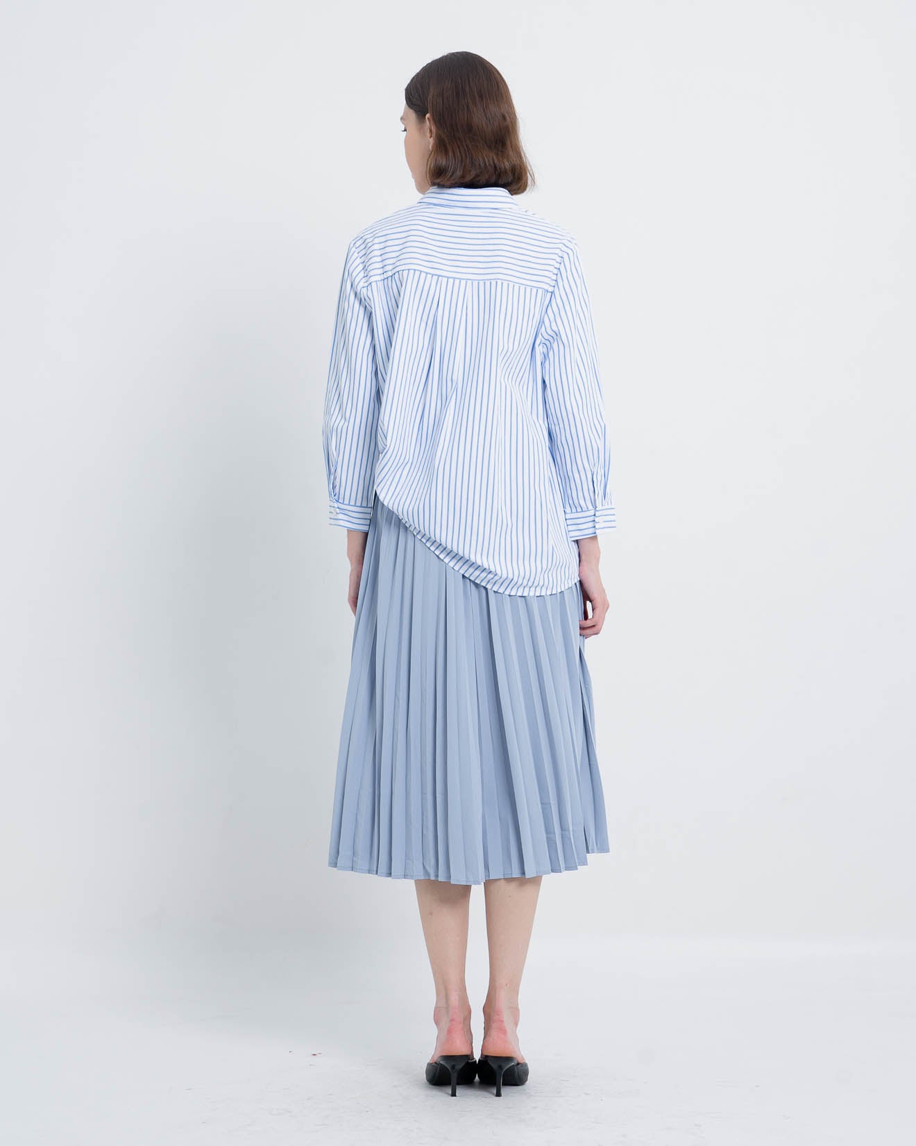 Michelle Oversized Stripped Blue Shirt – Kemeja Wanita - 188621