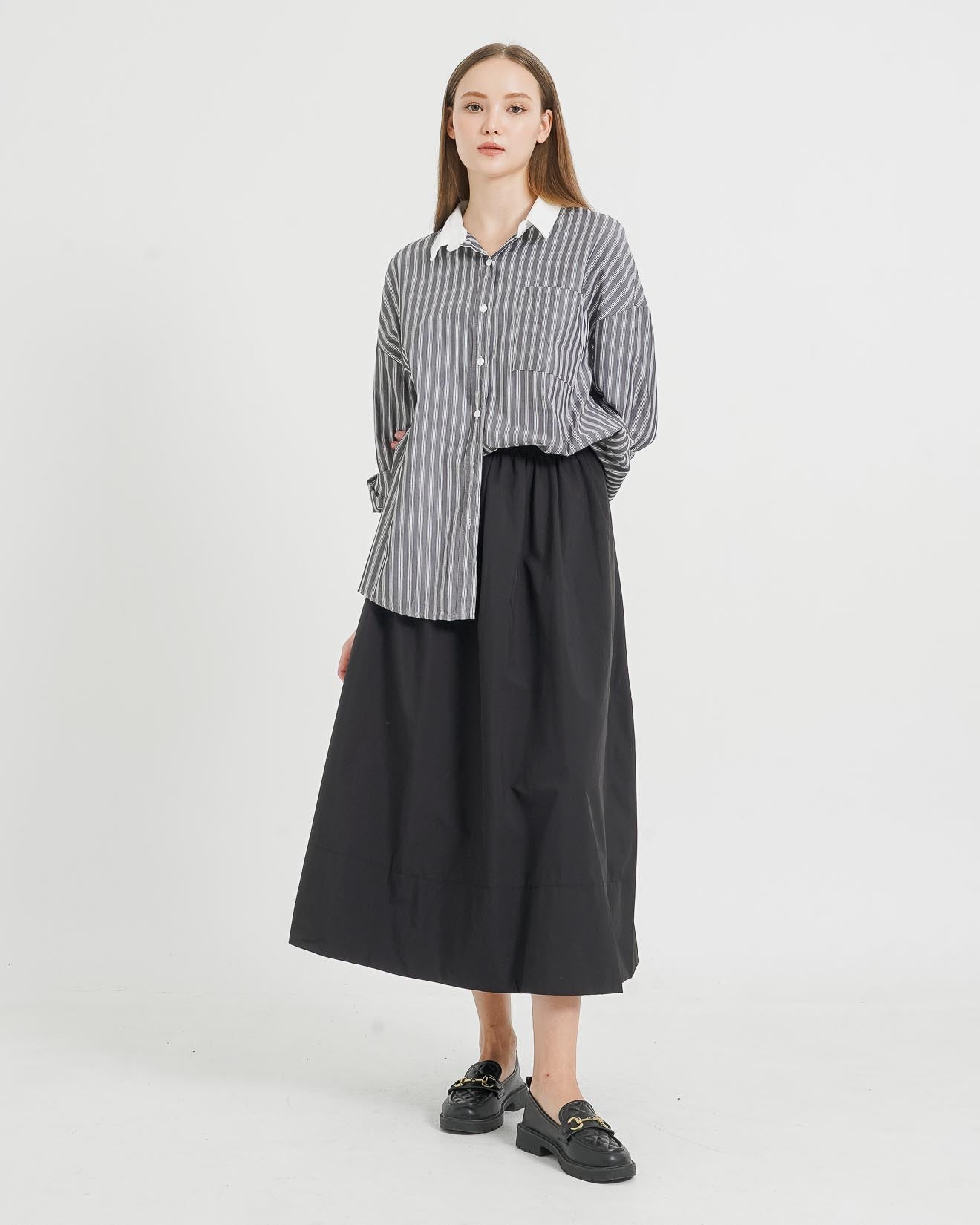 Nayeon White Collar Stripped Grey Shirt – Kemeja Wanita Lengan Panjang - 188623