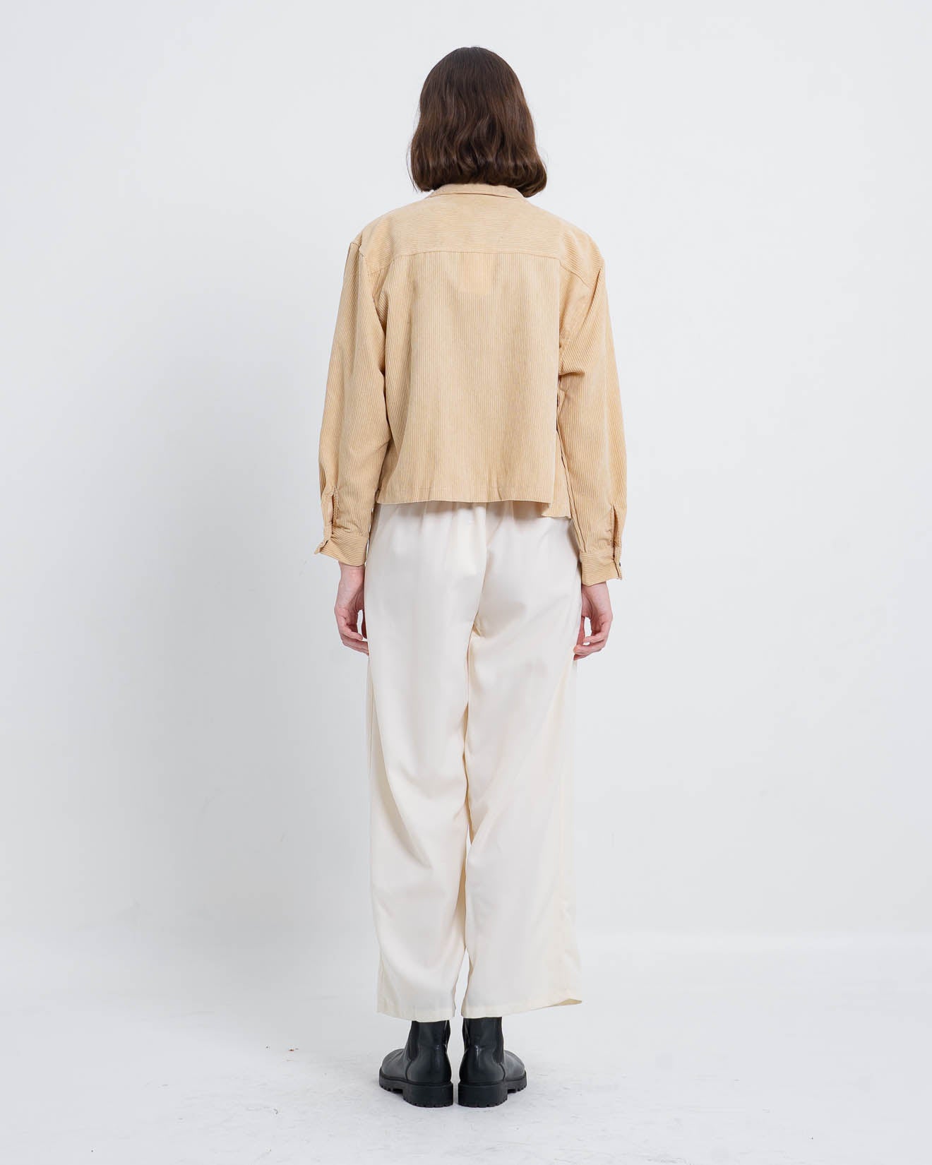 Abigail Oversized Corduroy Ivory Top – Kemeja Casual - 188647 ( RESTOCK )