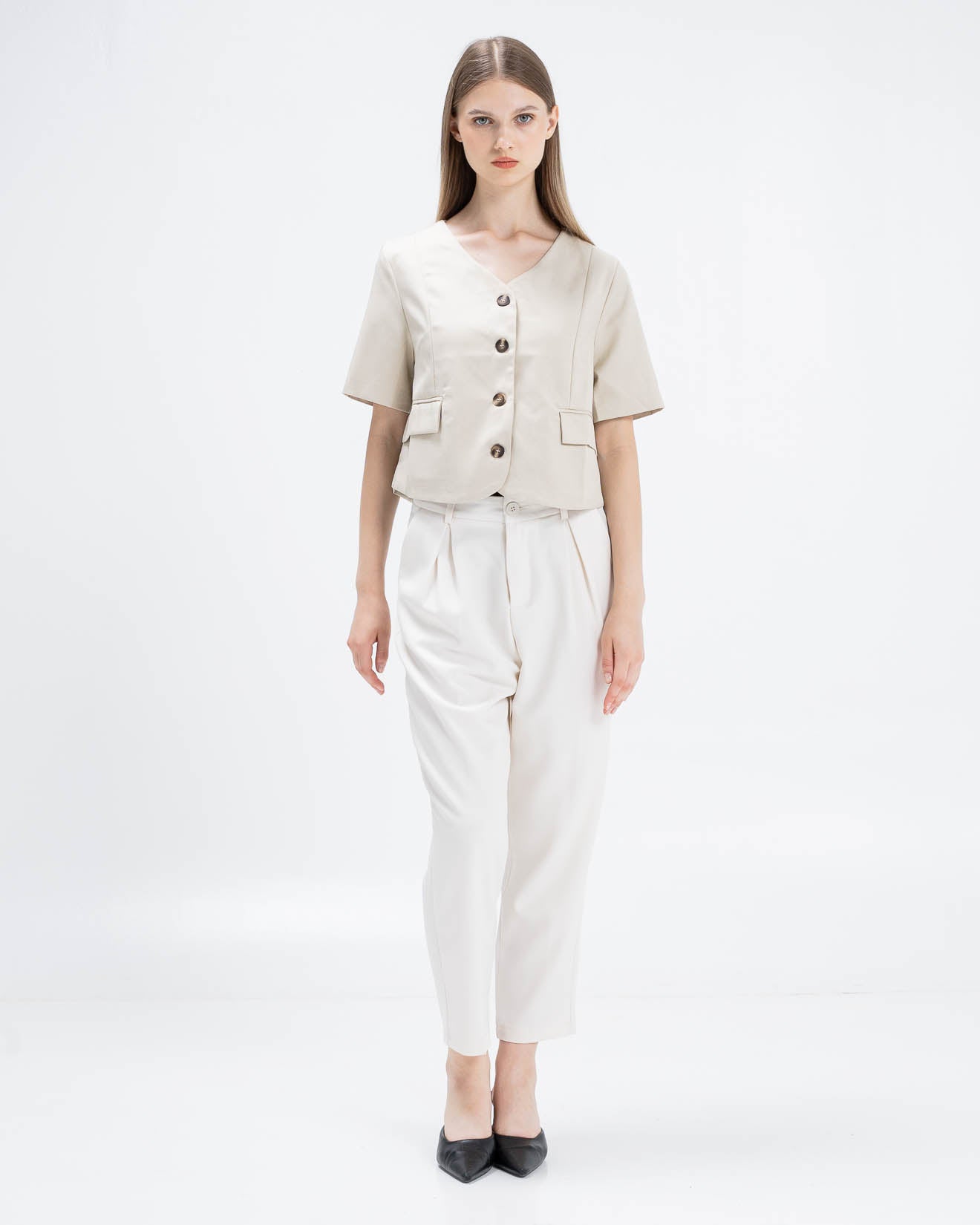 Janice Tailored Crop Ivory Top – Atasan Wanita Lengan Pendek - 189217