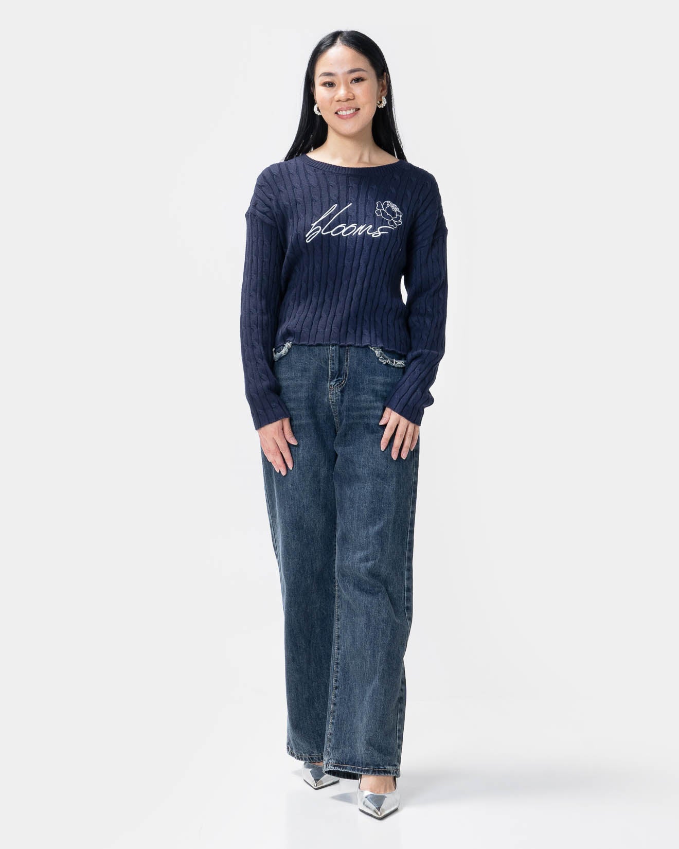 She Blooms - EA Eva Embroidery Cable Navy Sweater - Sweater Wanita Kekinian - 189334