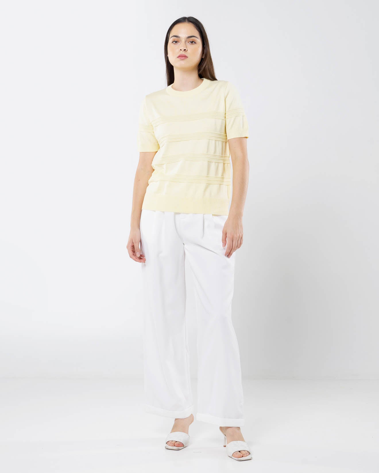 Naomi Knit Textured Yellow Top – Atasan Wanita Lengan Pendek - 189367