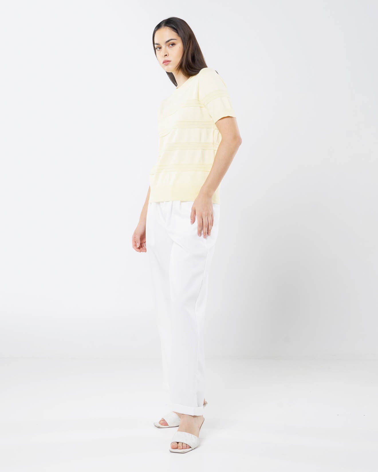 Naomi Knit Textured Yellow Top – Atasan Wanita Lengan Pendek - 189367