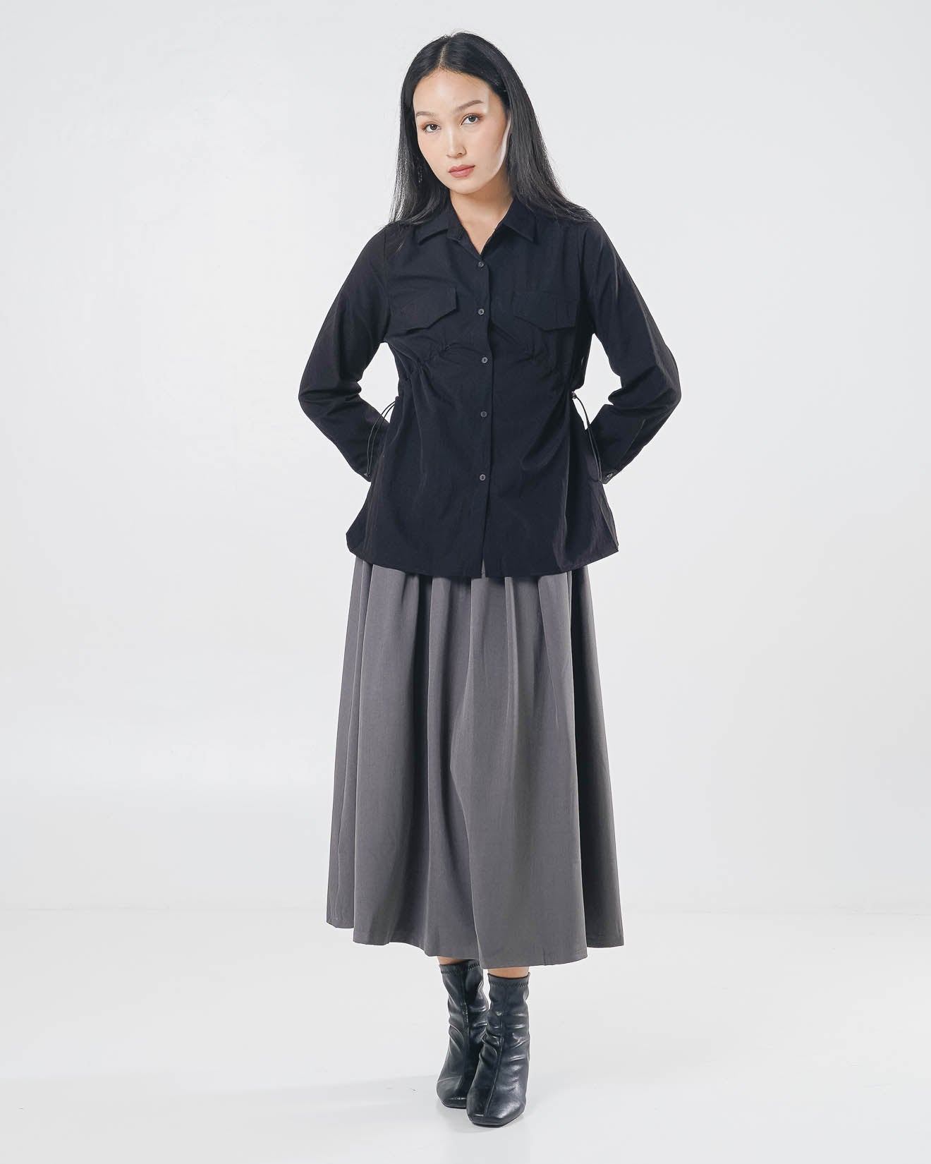 Raline Drawstring Black Shirt – Baju Atasan Kemeja Wanita Lengan Panjang - 189406