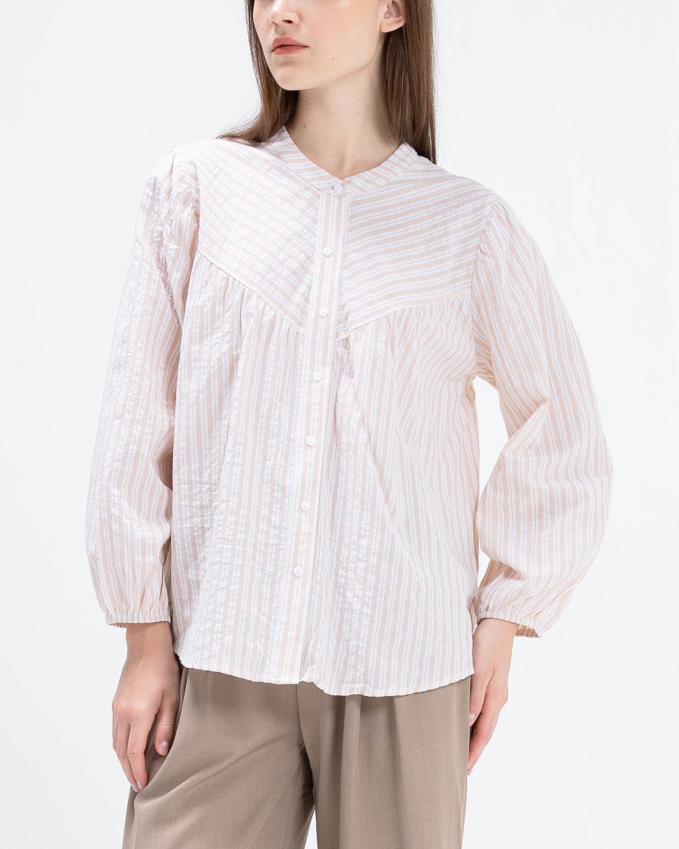 Neira Striped Ivory Blouse – Atasan Formal Wanita - 189408