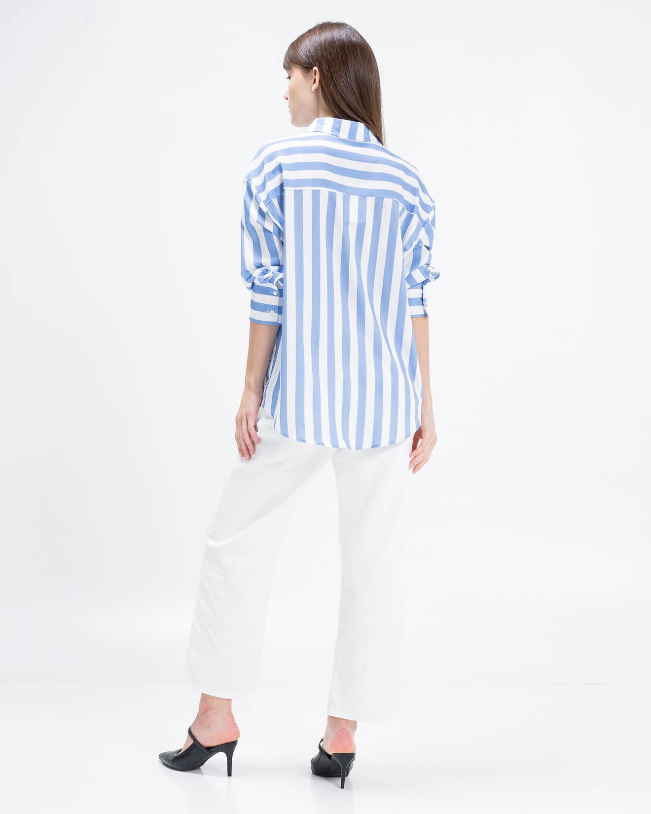 Jaclyn Oversized Striped Blue Shirt – Kemeja Wanita Lengan Panjang - 189430