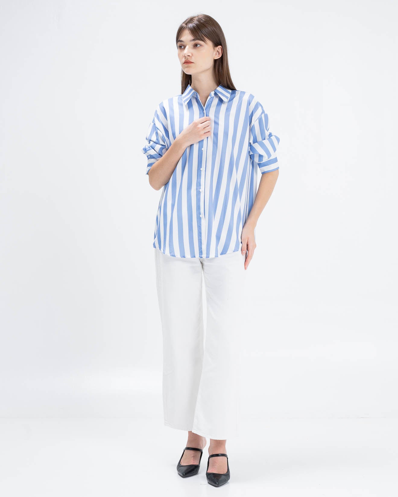 Jaclyn Oversized Striped Blue Shirt – Kemeja Wanita Lengan Panjang - 189430