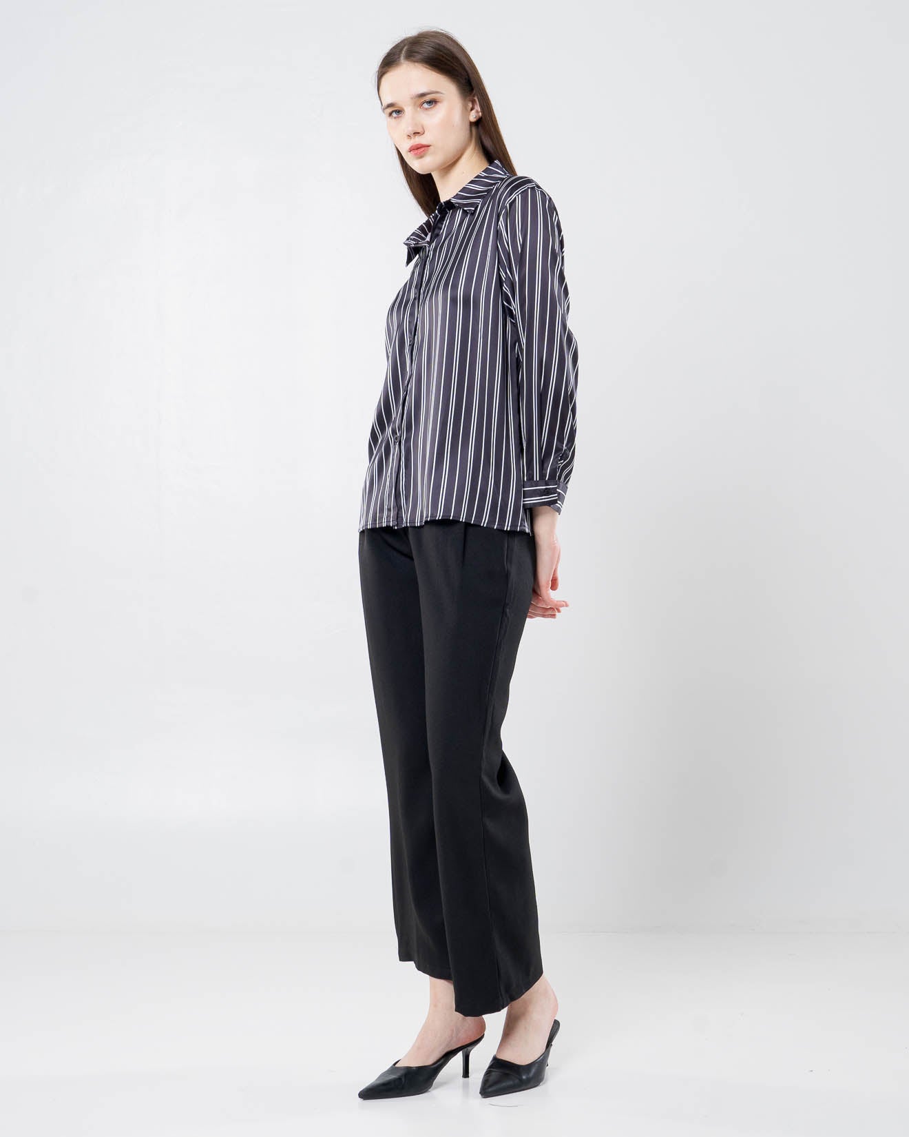 Behati Stripped Back Cut-Out Black Shirt – Atasan Kemeja Wanita -189710