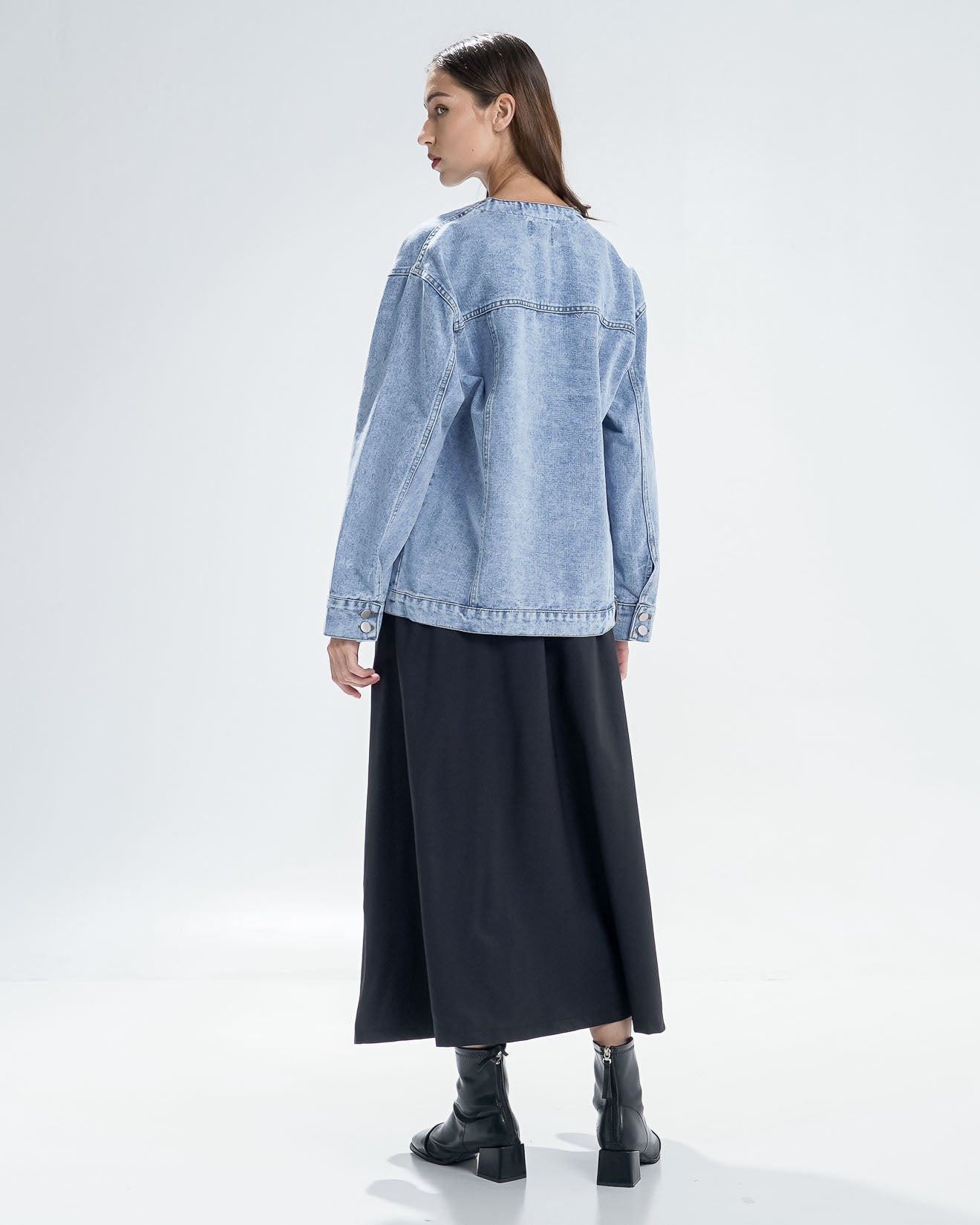 Janice Denim Oversized Jacket – Outer Denim Wanita Lengan Panjang - 189803