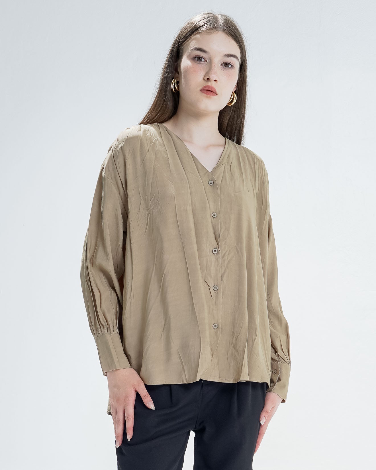 Blaise Oversized Brown Blouse – Atasan Wanita Lengan Panjang - 189948