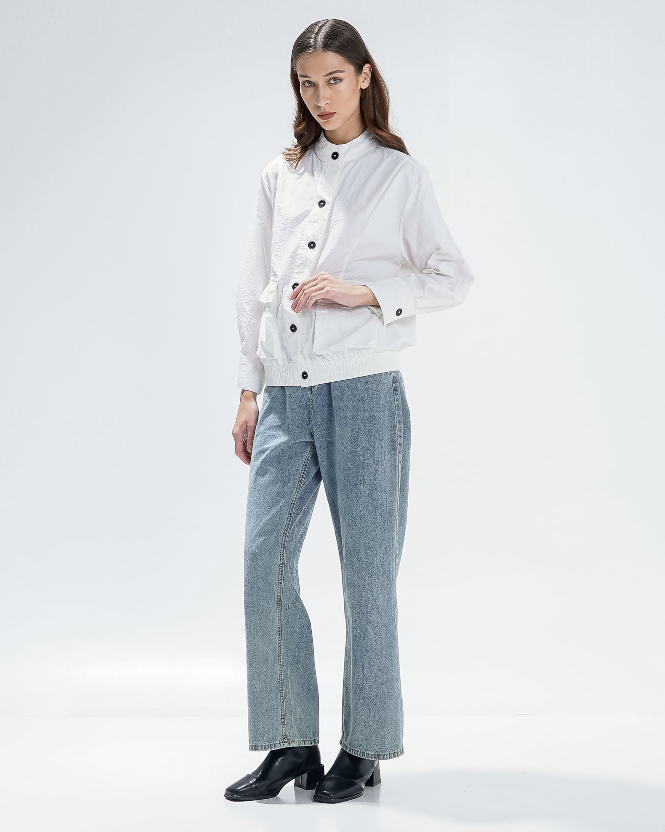 Lany Textured Oversized White Outer – Jacket Casual Wanita - 189955