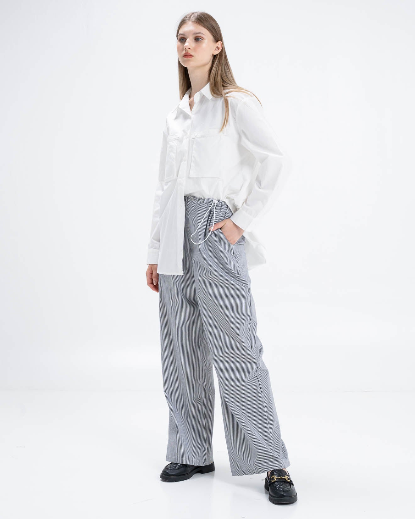 Olwyn Oversized Pocket White Shirt – Atasan Lengan Panjang Wanita - 189984