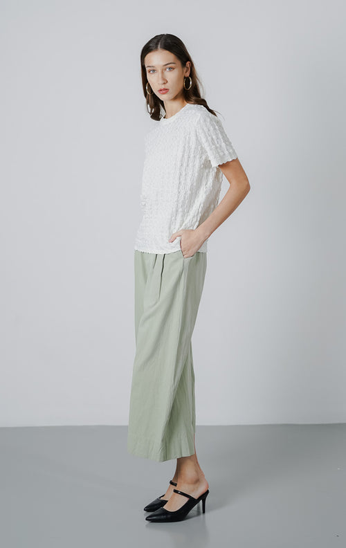 Corry Textured White Top – Atasan Wanita Lengan Pendek - 190208