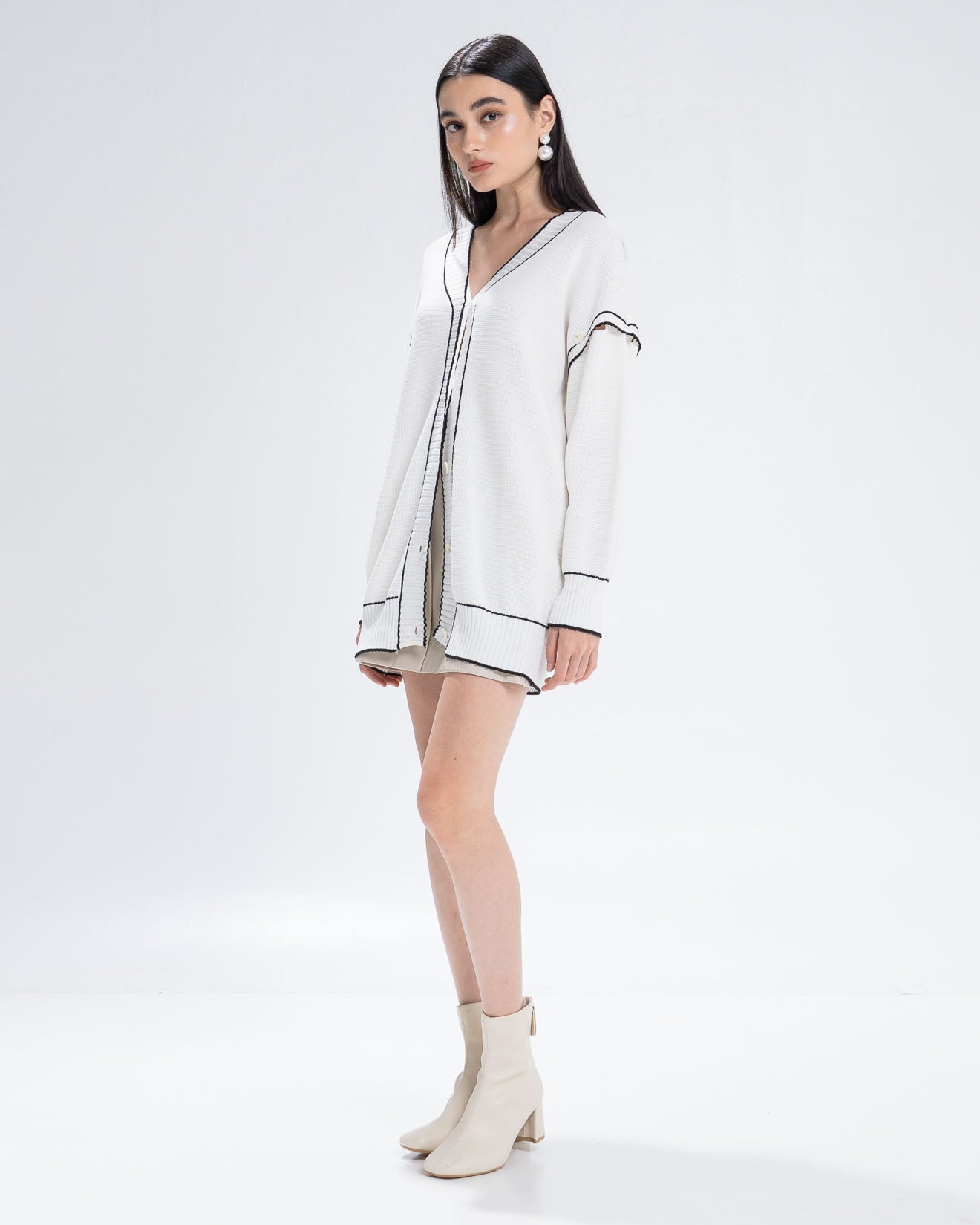 The Stage 03 White Cardigan - Outer Rajut Wanita Kekinian Detachable Lengan Panjang - 190814