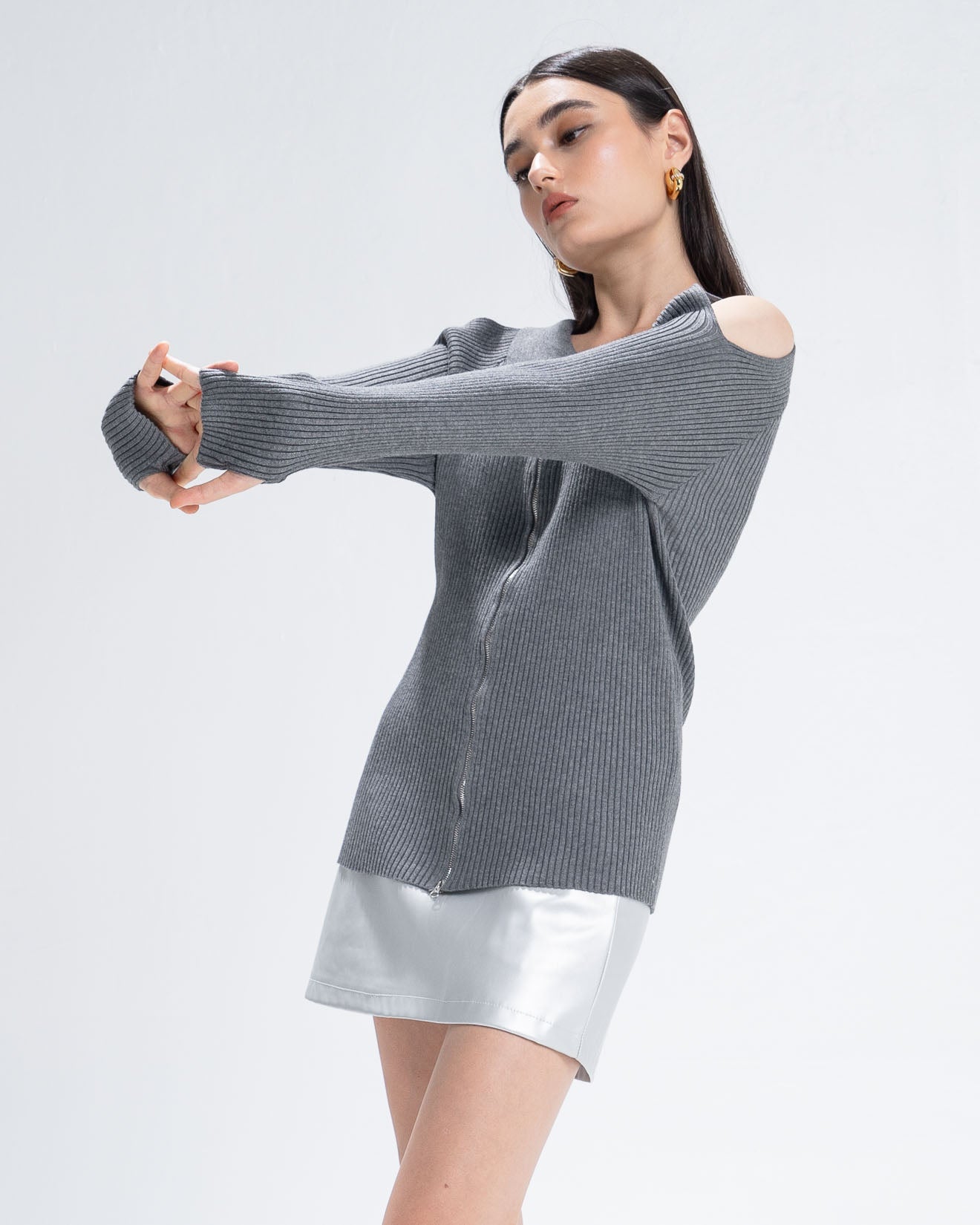 The Stage 06 Sweater Knit Top Grey - Atasan Rajut Wanita - 190821