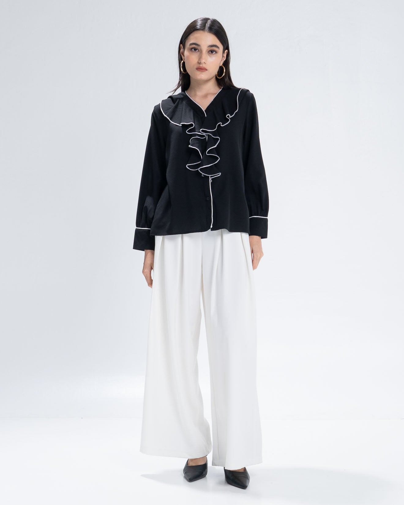 The Stage 18 Blouse Black - Atasan Wanita Lengan Panjang - 190920