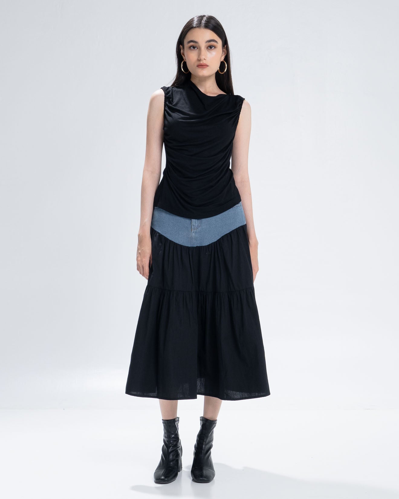 The Stage 24 Sleeveless Top Black - Atasan Wanita Kekinian - 190930