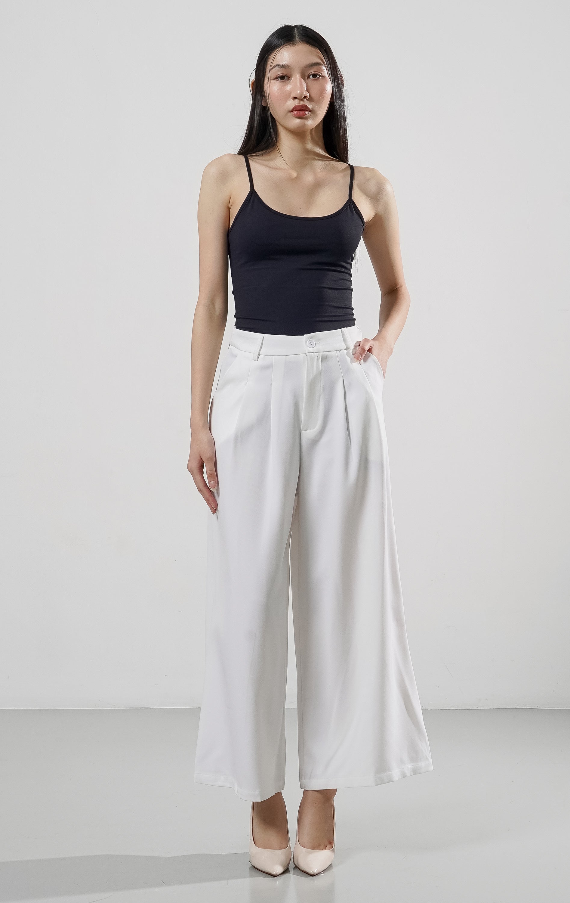Dally Pants White