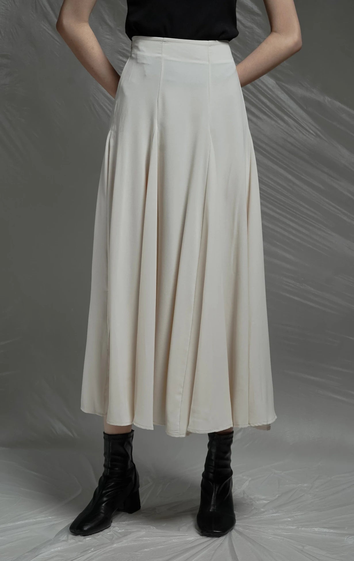 Krisan Skirt Ivory