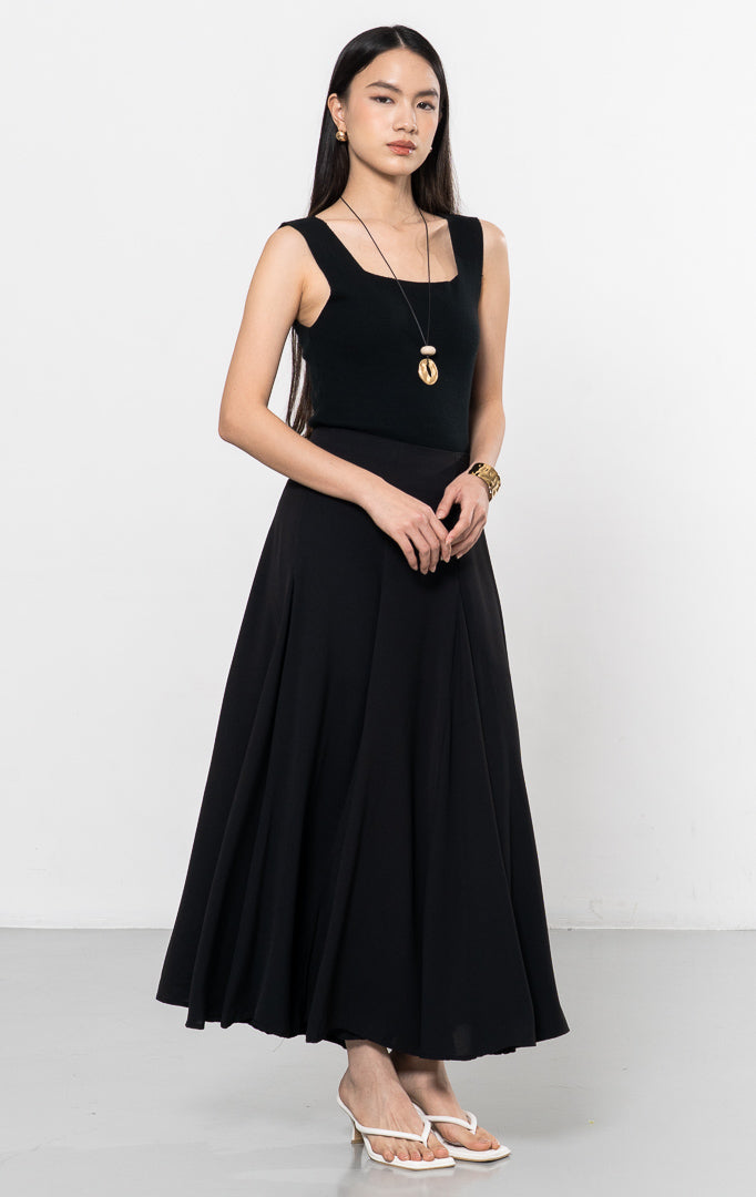 Krisan Skirt Black