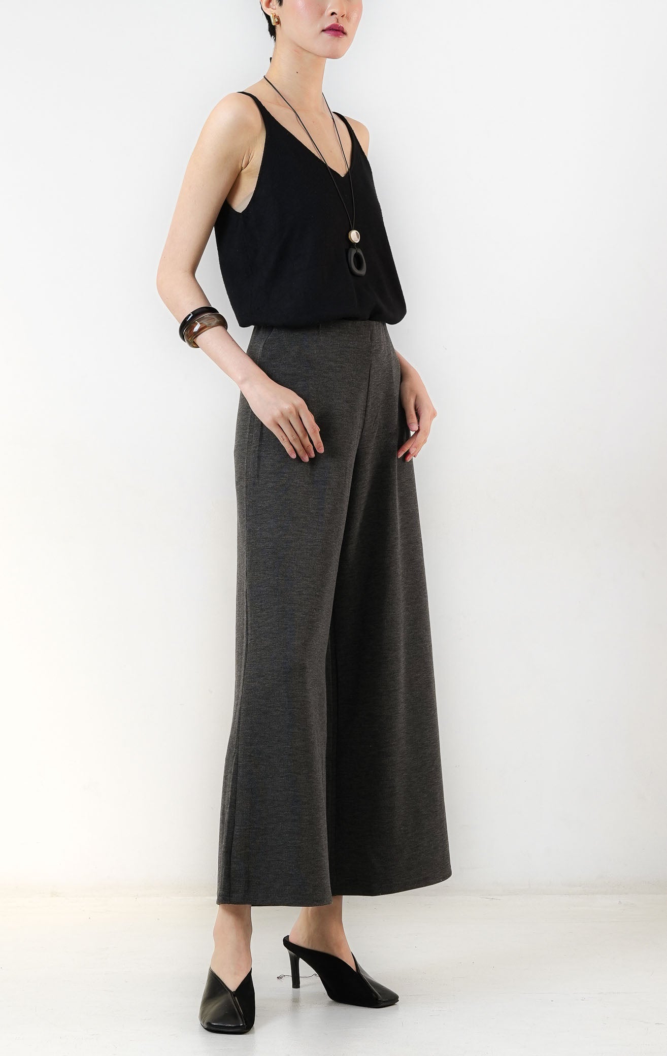 Hadrian Pants Dark Grey