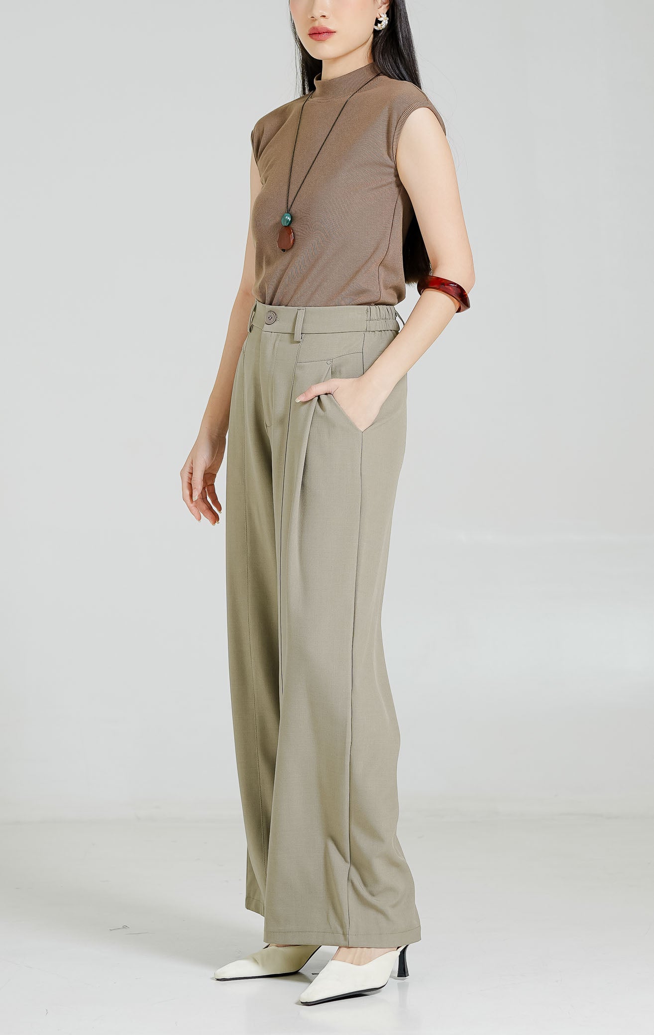 Arthou Pants Olive