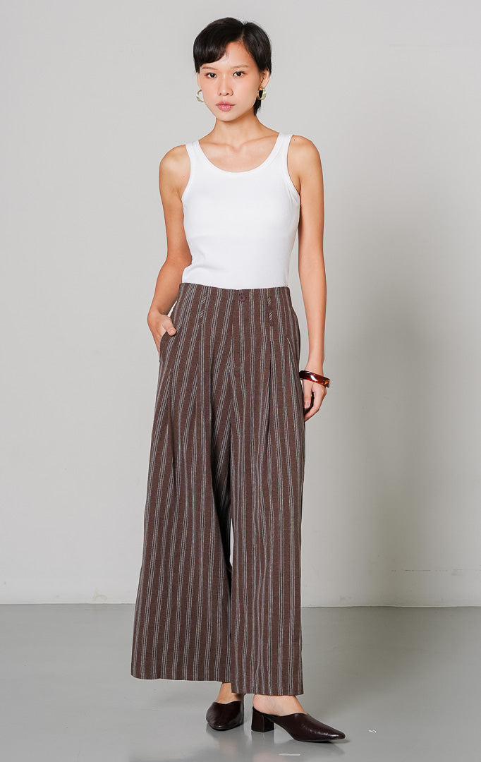 Ariphron Pants Brown