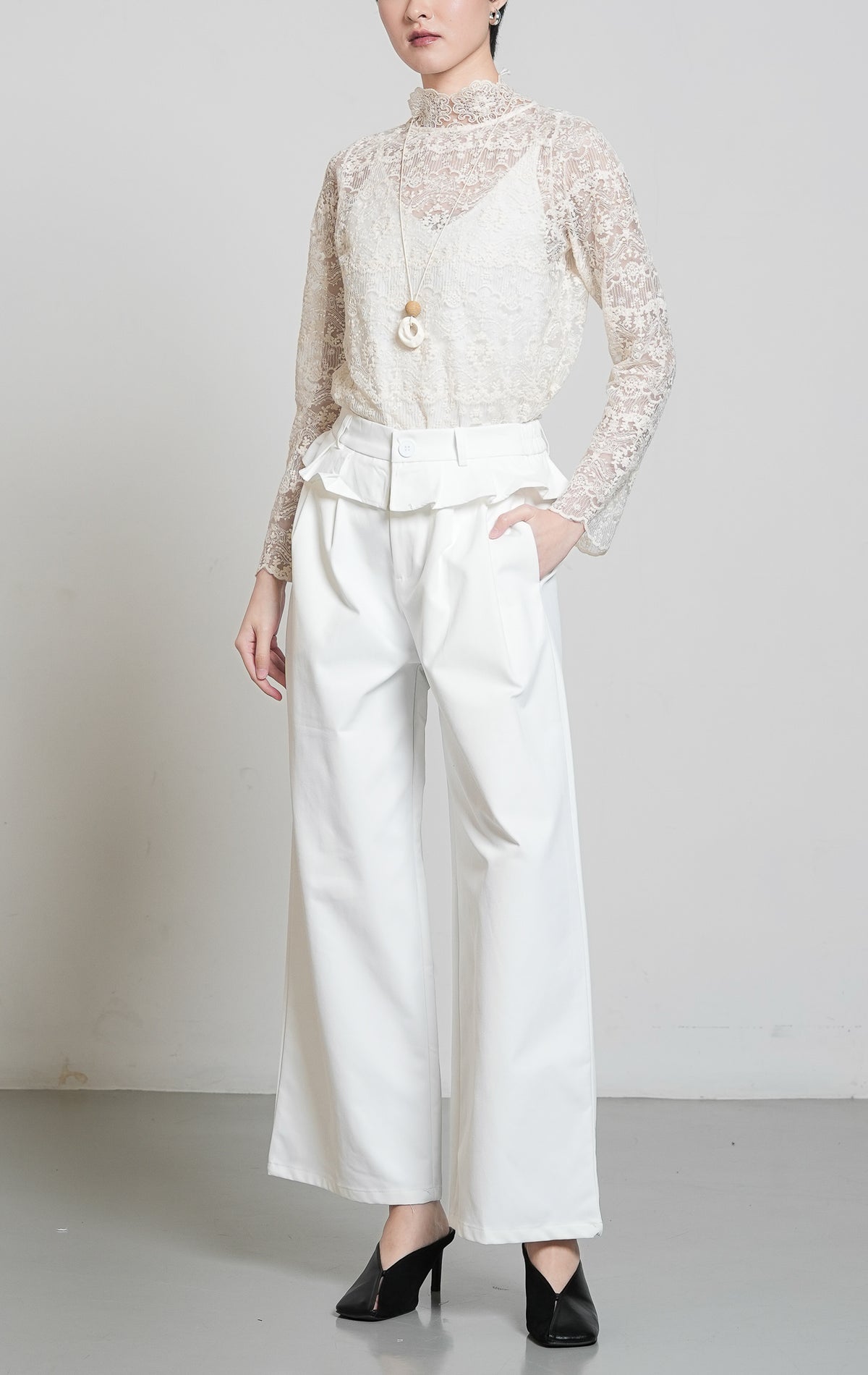 Estella Pants White