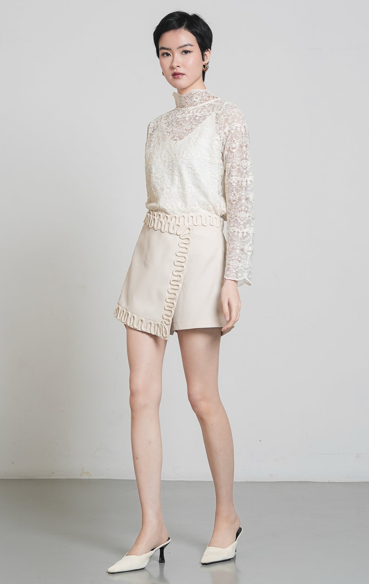 Elvio Skort Ivory